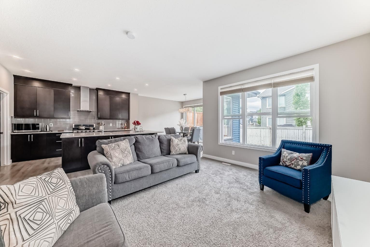259 Kingfisher Crescent SE