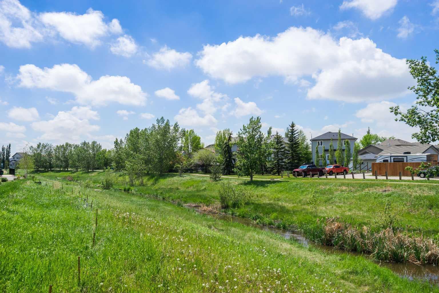 2327, 700 Willowbrook Road NW