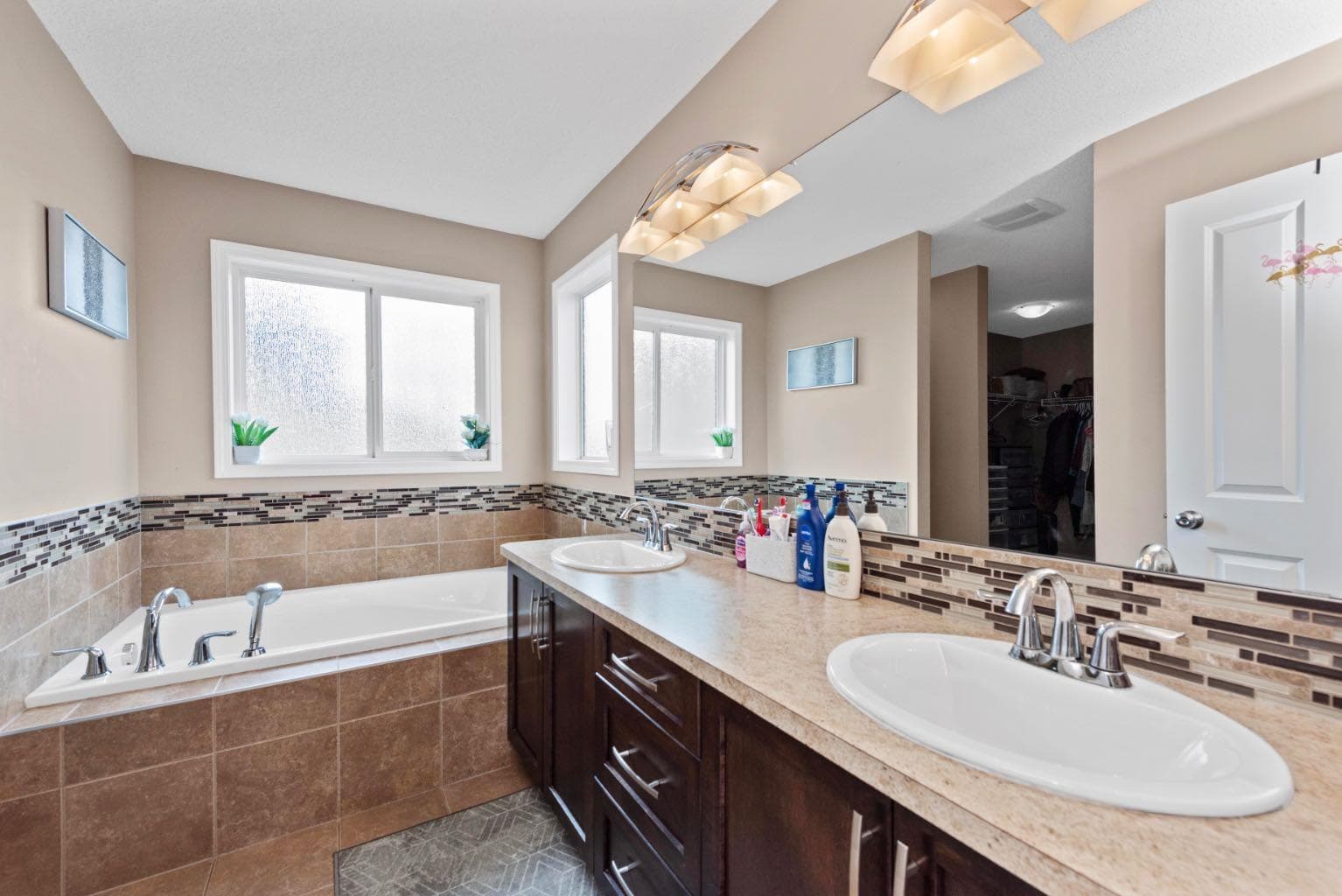 203 Morningside Circle SW