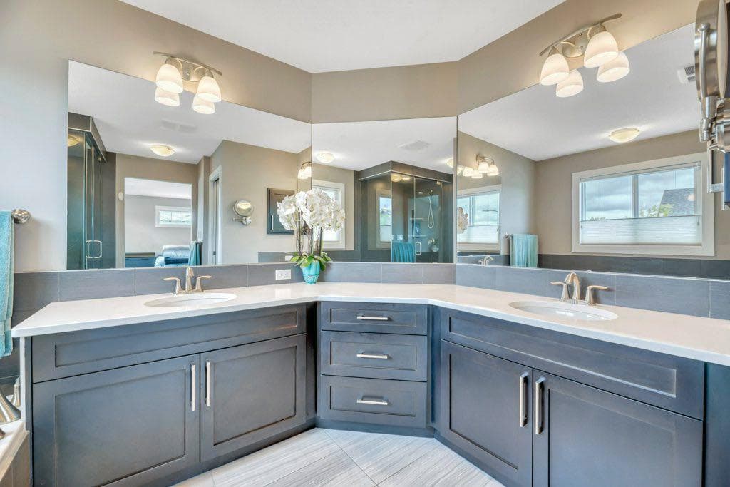 233 Sandpiper Boulevard 