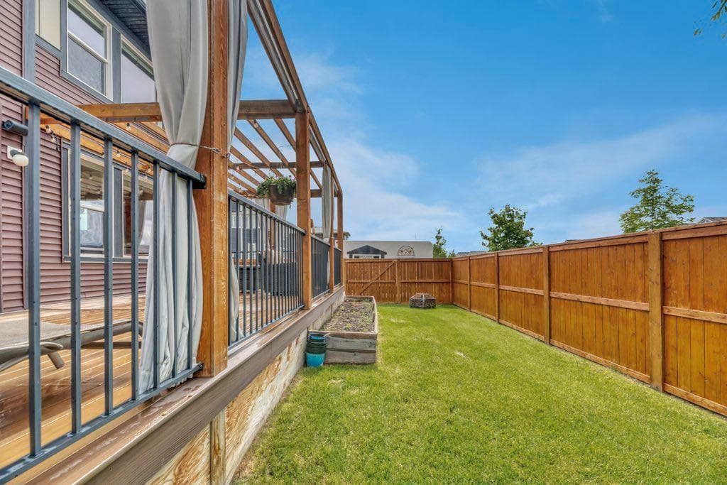 233 Sandpiper Boulevard 