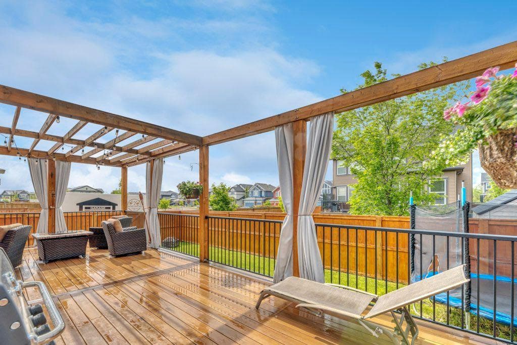 233 Sandpiper Boulevard 