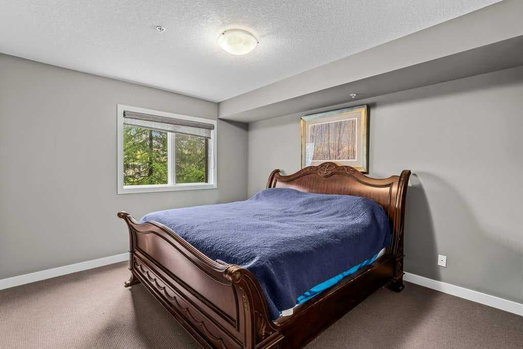 105, 106 Stewart Creek Landing 