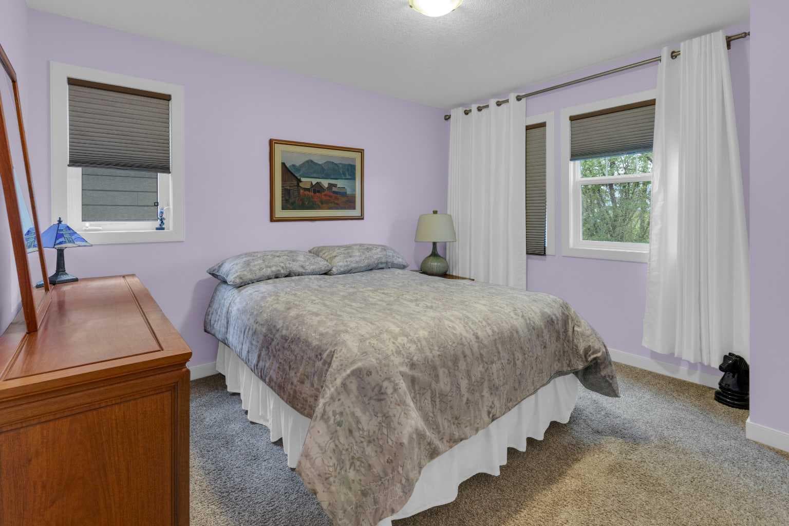 172 Ridge View Close 