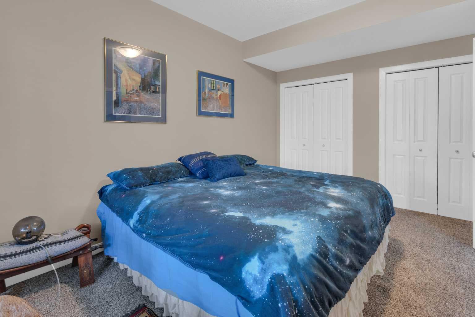 172 Ridge View Close 