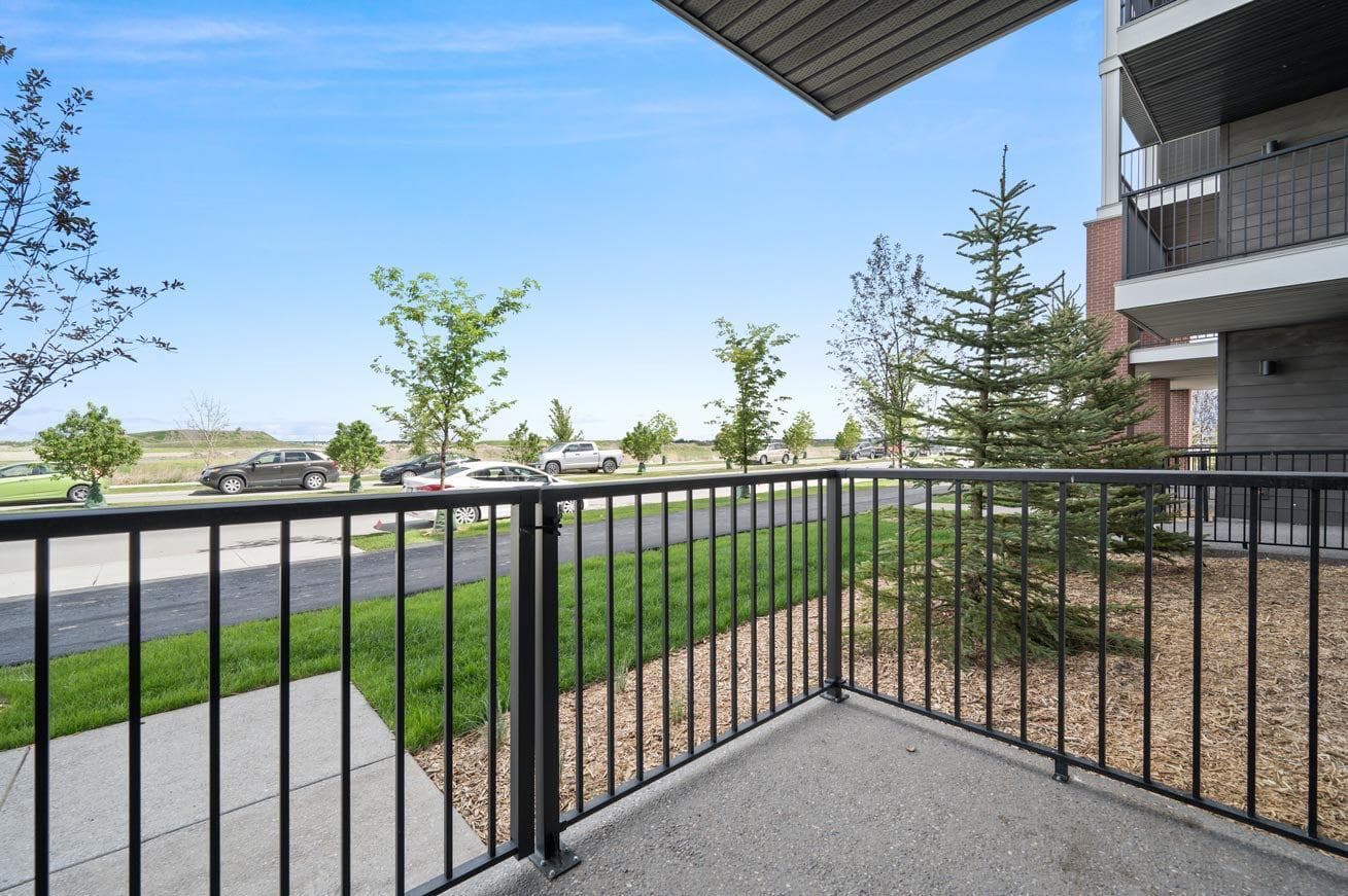 2419, 44 Skyview Parkway 