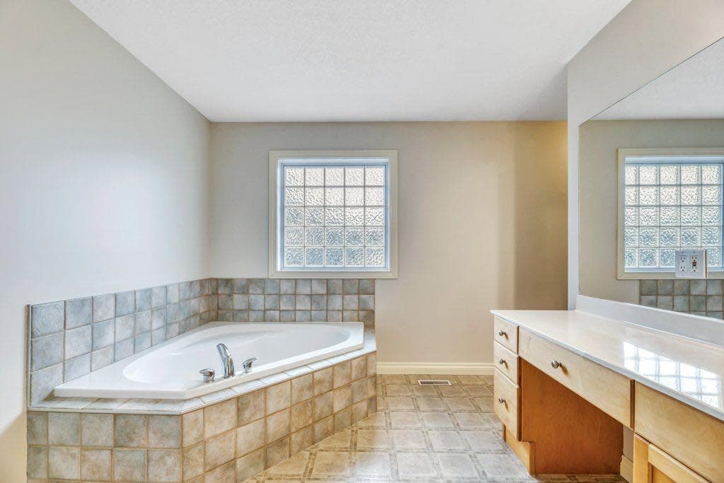 151 Cove Place 