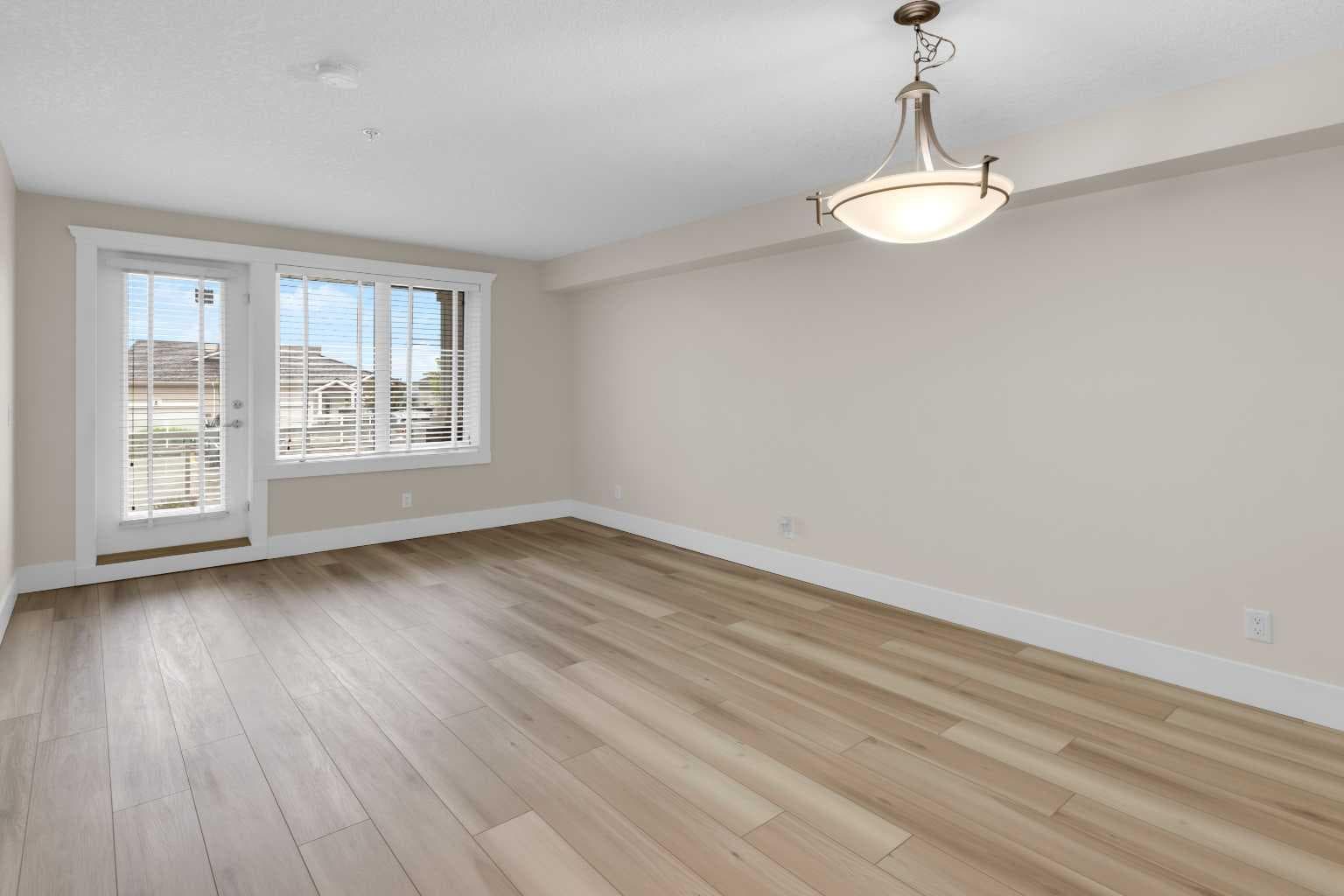 102, 500 Rocky Vista Gardens NW