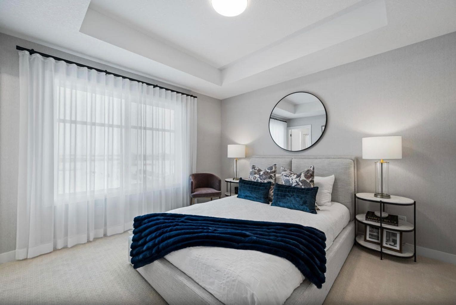 452, 141 Prince Court 