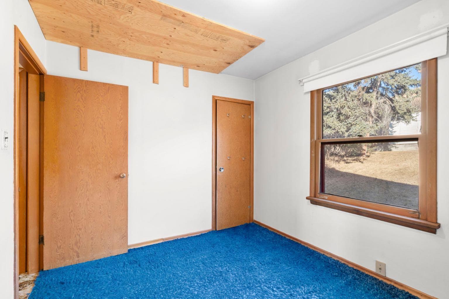332 Third Street W