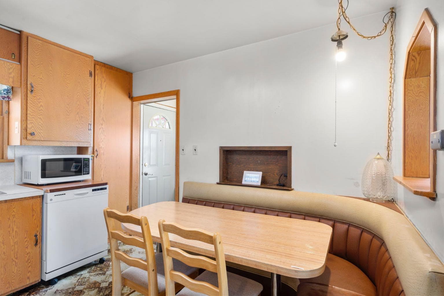 332 Third Street W
