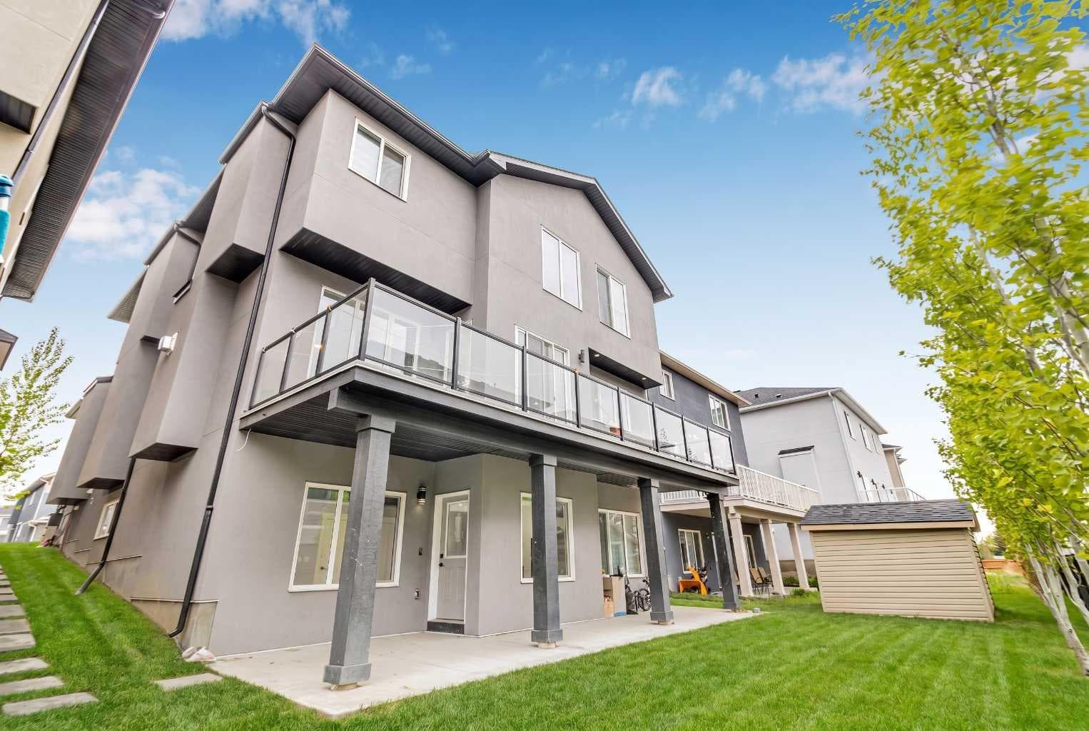 247 Kinniburgh Place 