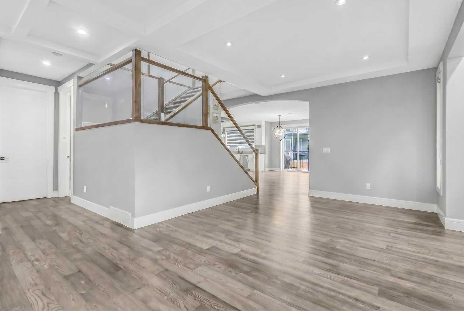 247 Kinniburgh Place 