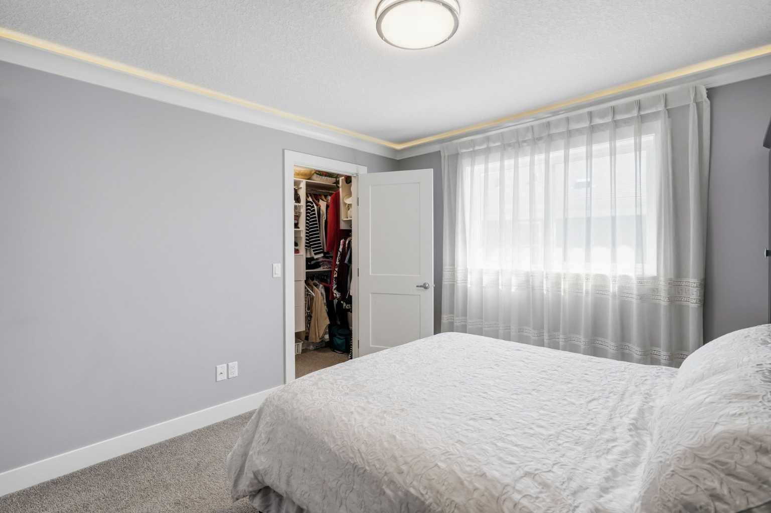 160 Kinniburgh Loop 