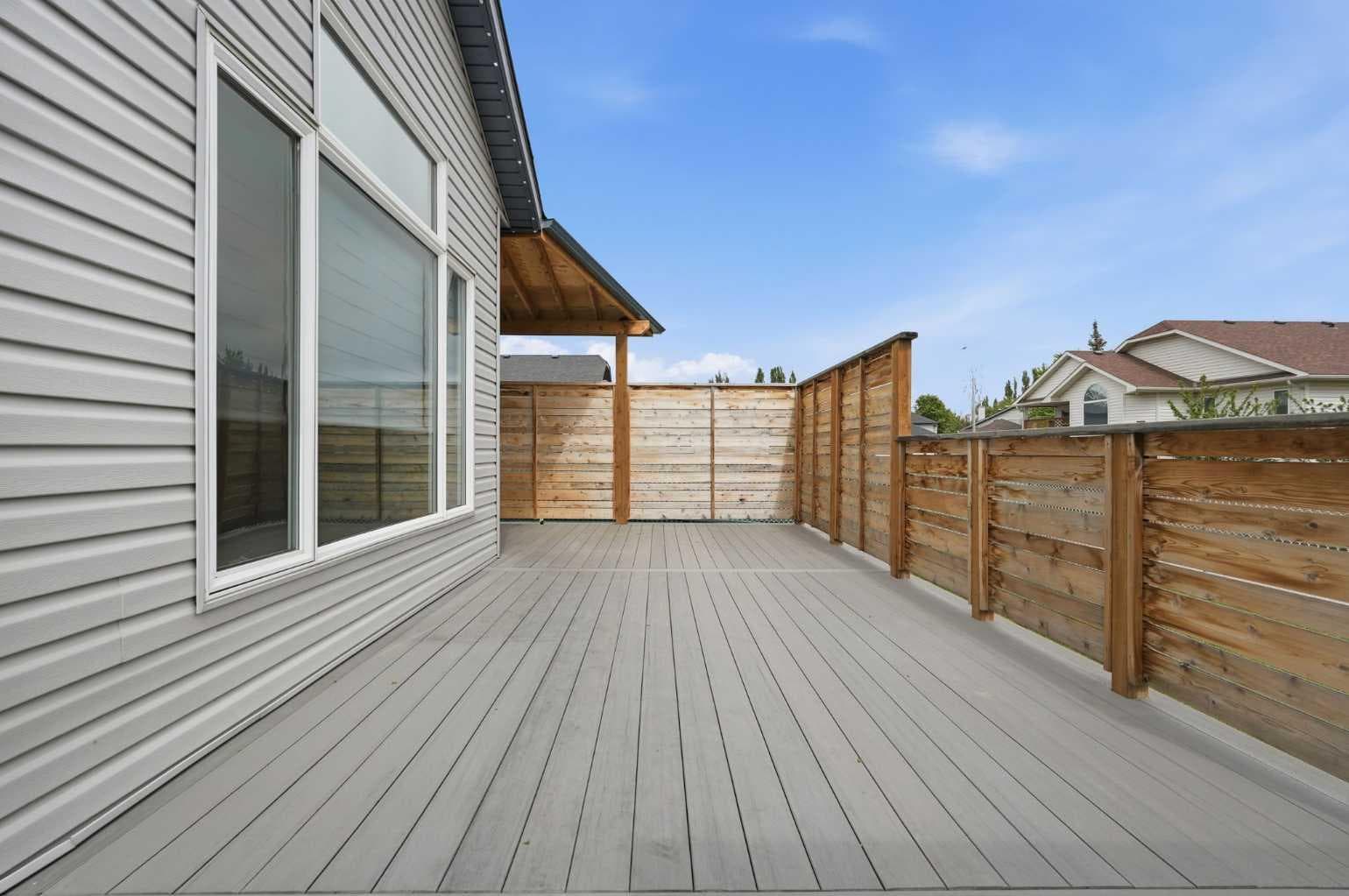 209 Oakmere Close 