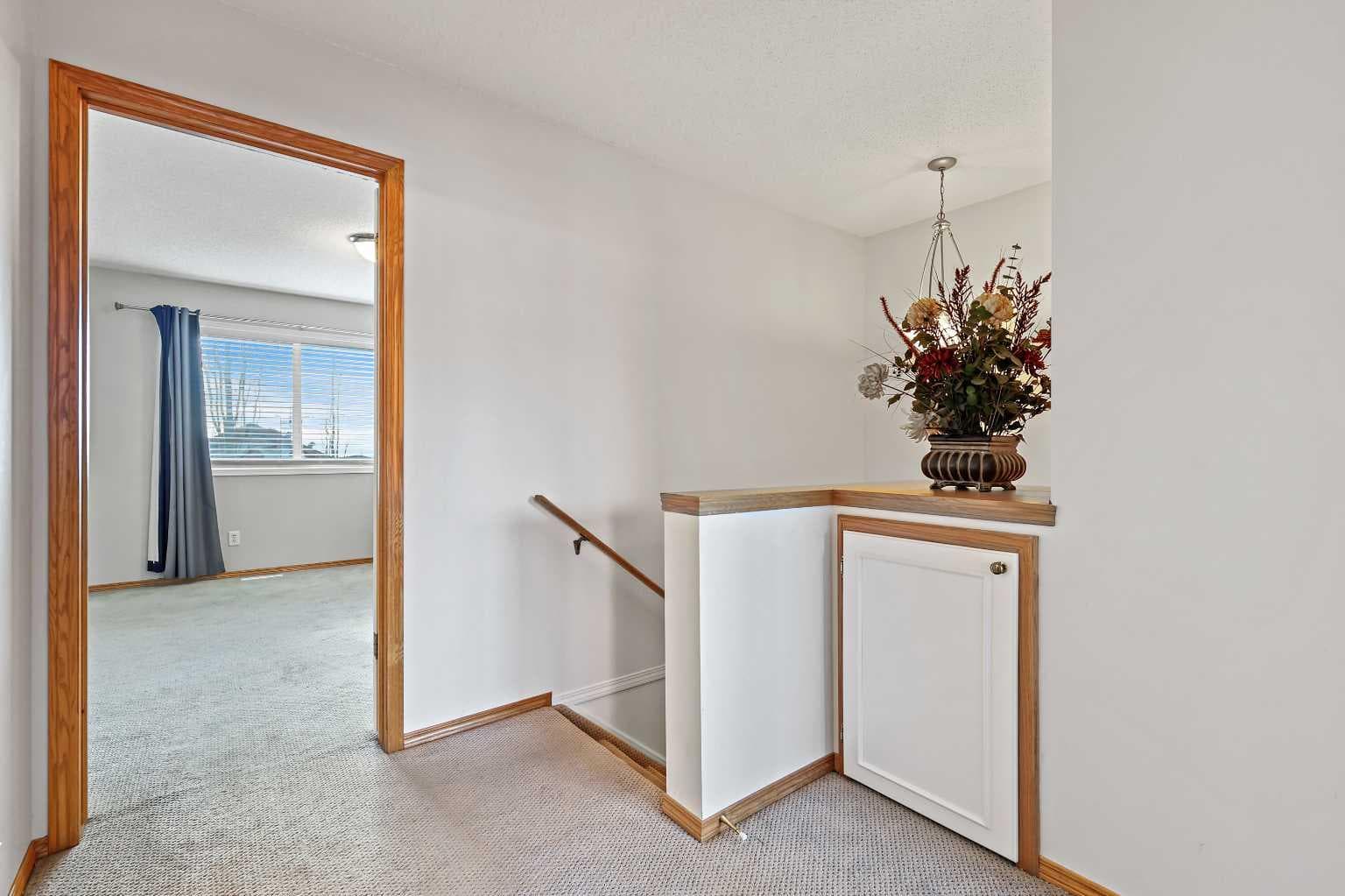 258 Rocky Ridge Court NW