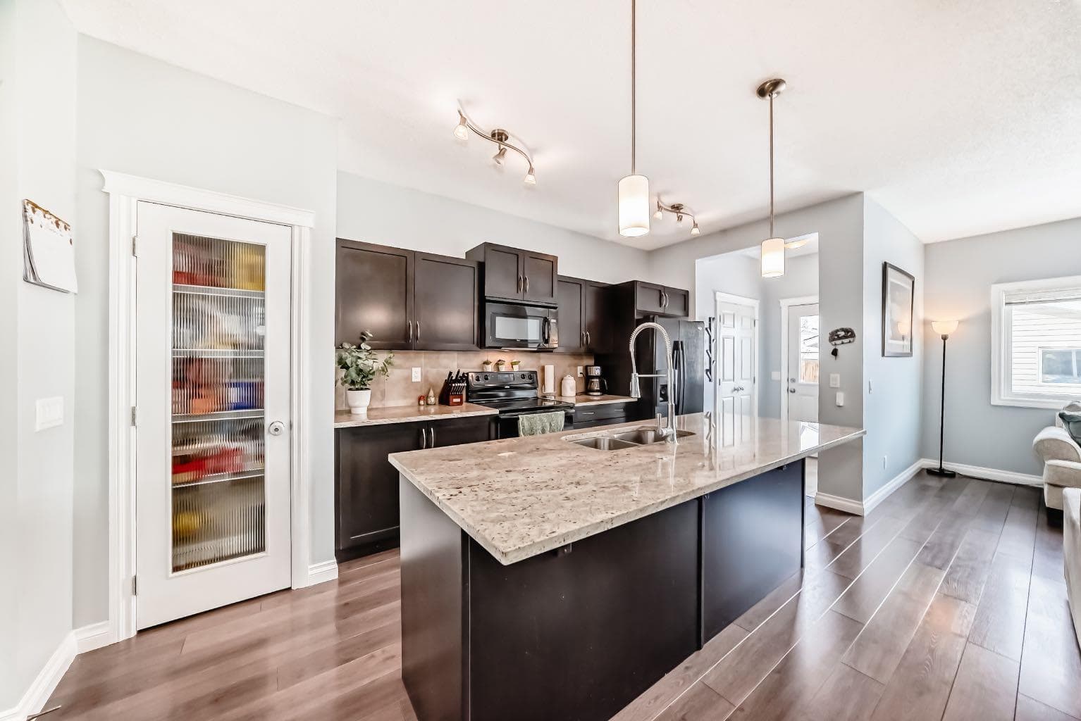 10 Reunion Grove NW