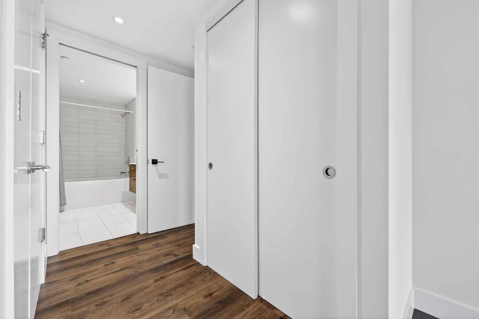 109, 1025 5 Avenue SW