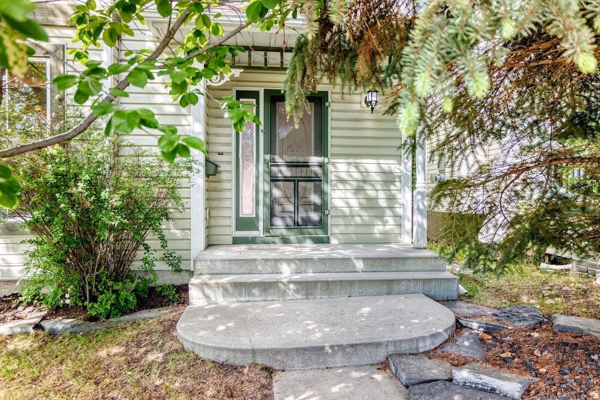 105 Tuscany Way NW