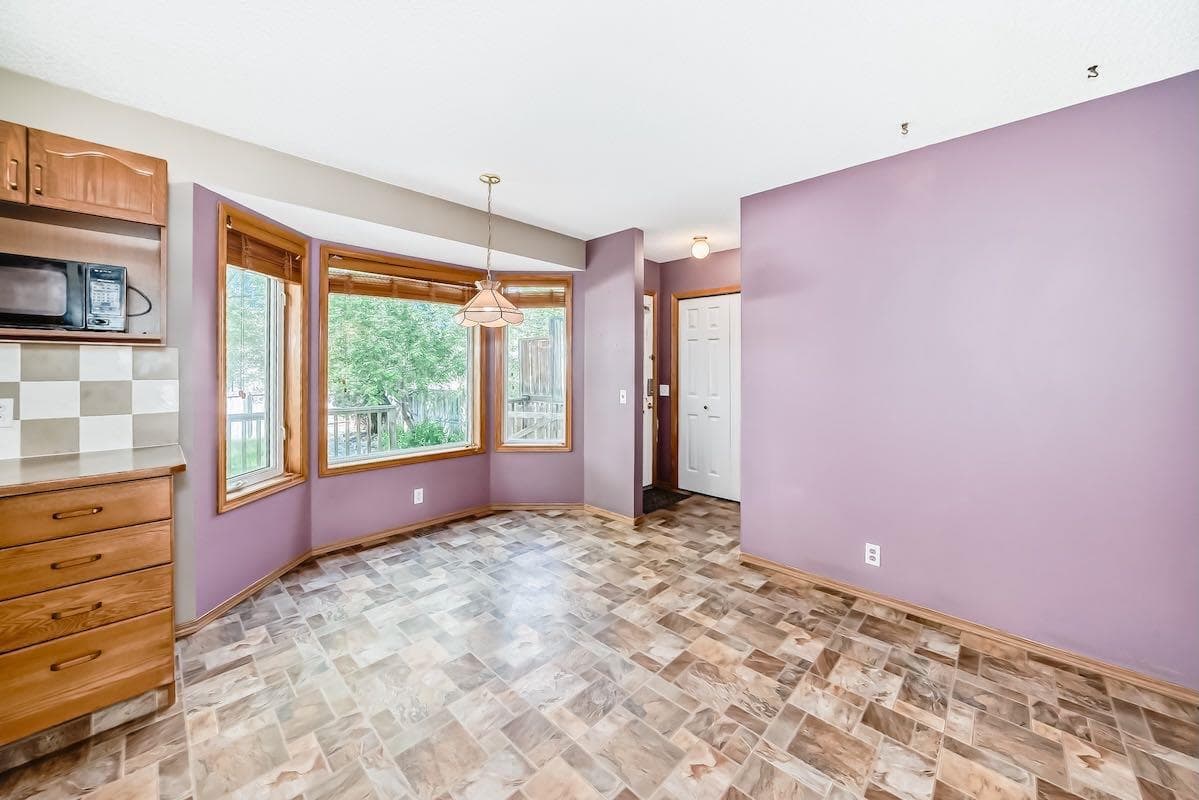 105 Tuscany Way NW