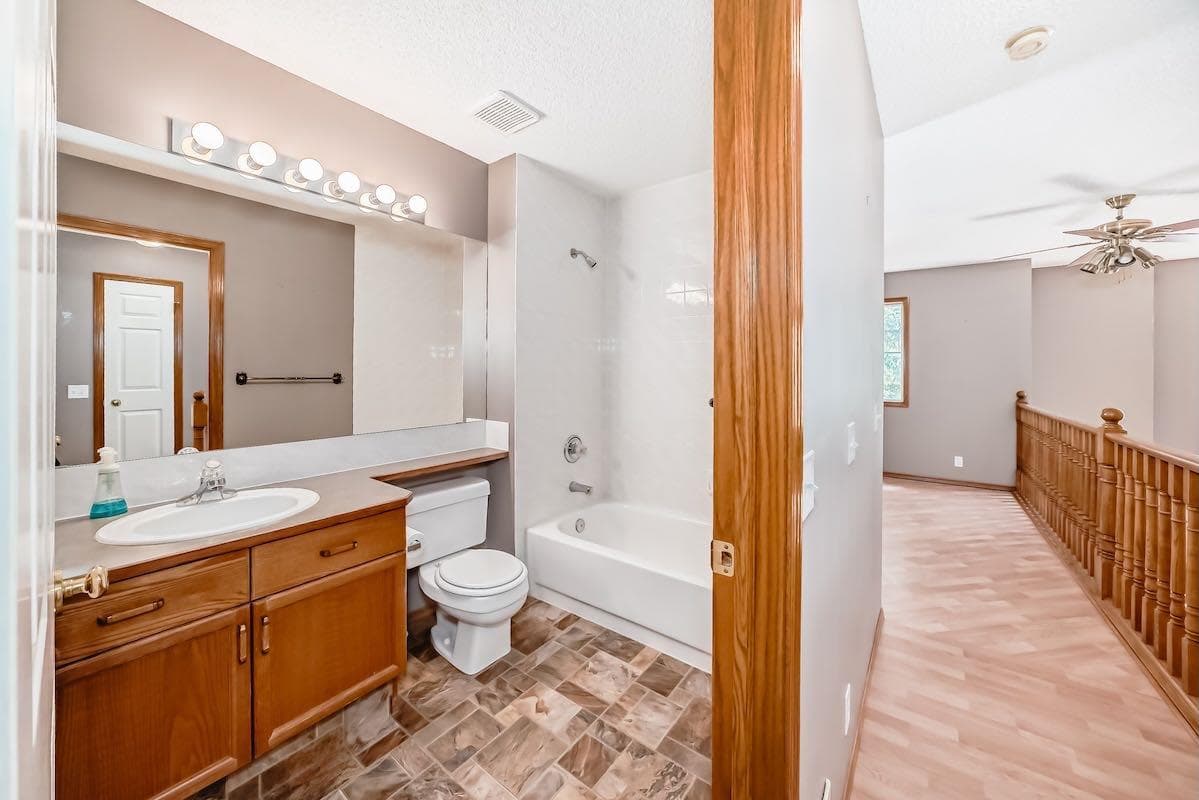 105 Tuscany Way NW