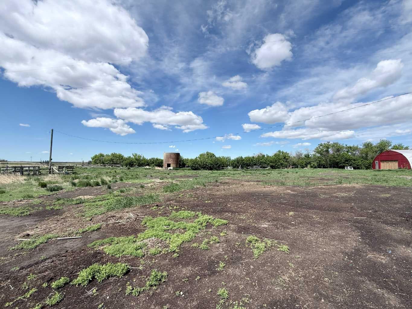 263080 Township Road 270A  