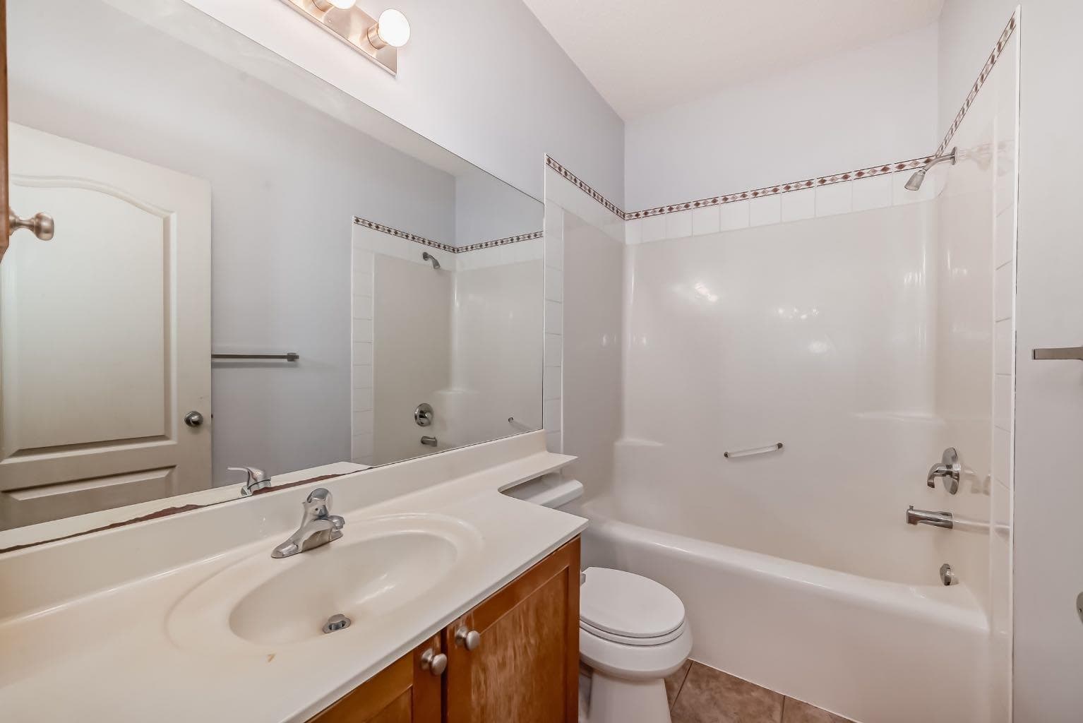 115, 333 Riverfront Avenue SE