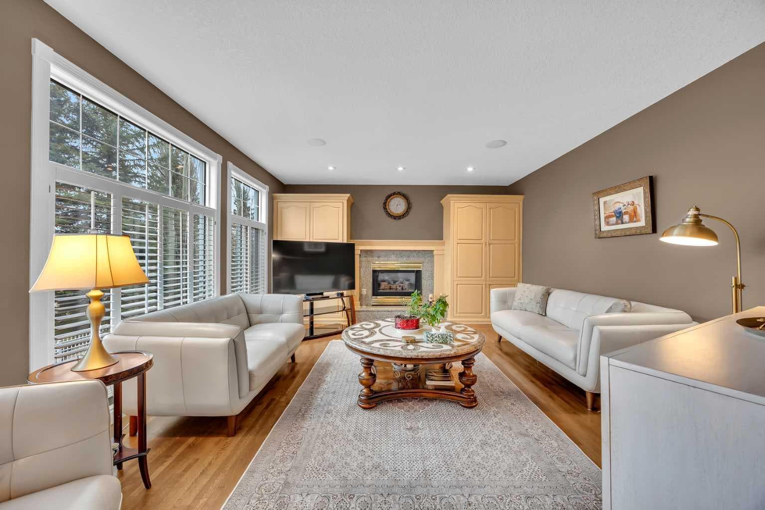 216 Evergreen Heath SW