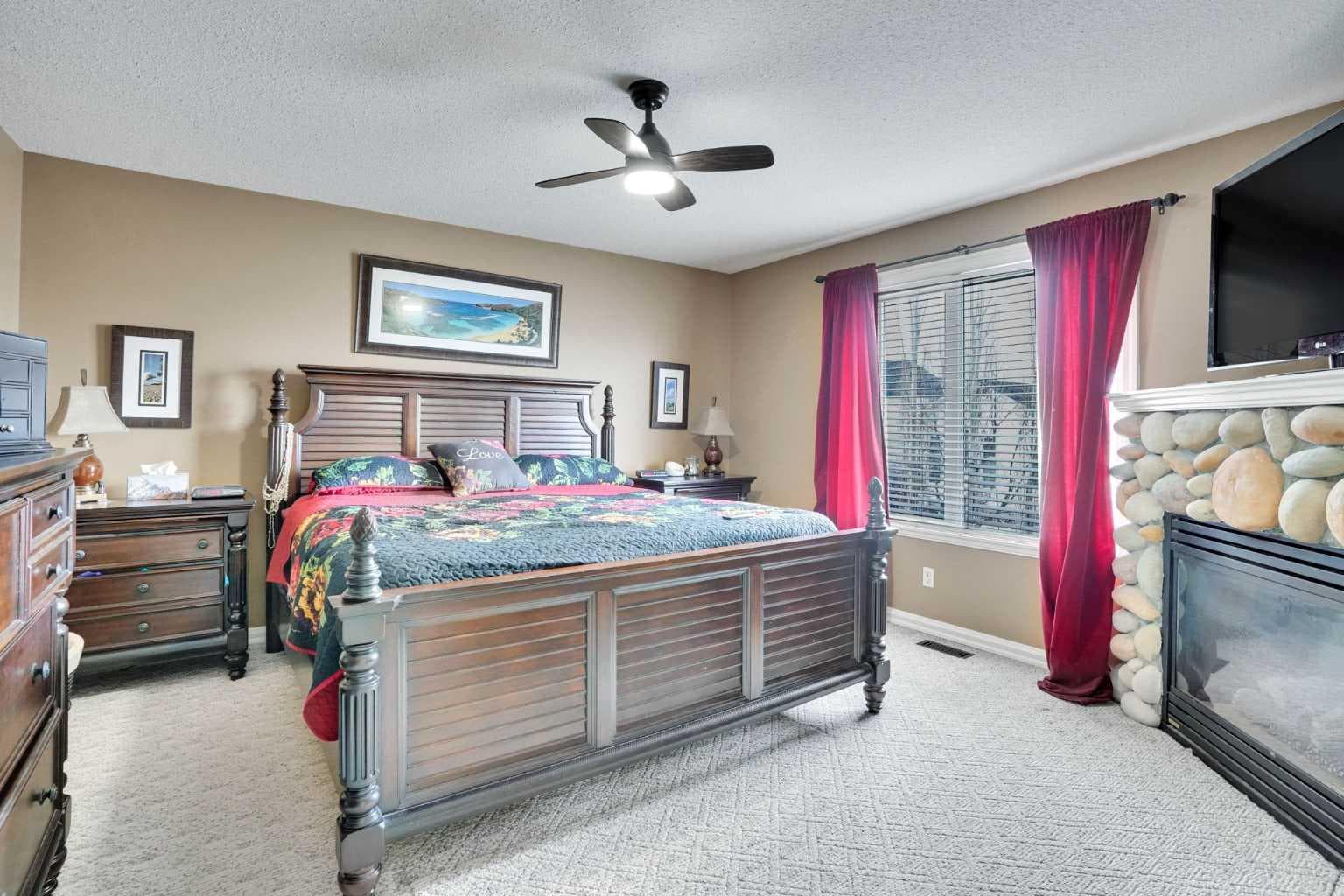 251 Lakeview Cove 