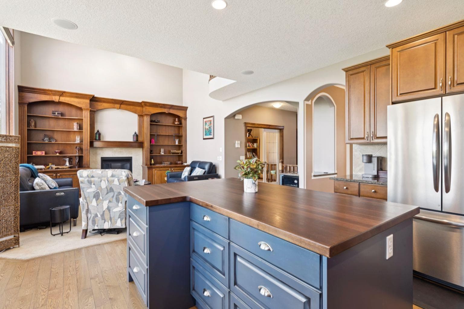 35 Tremblant Point SW