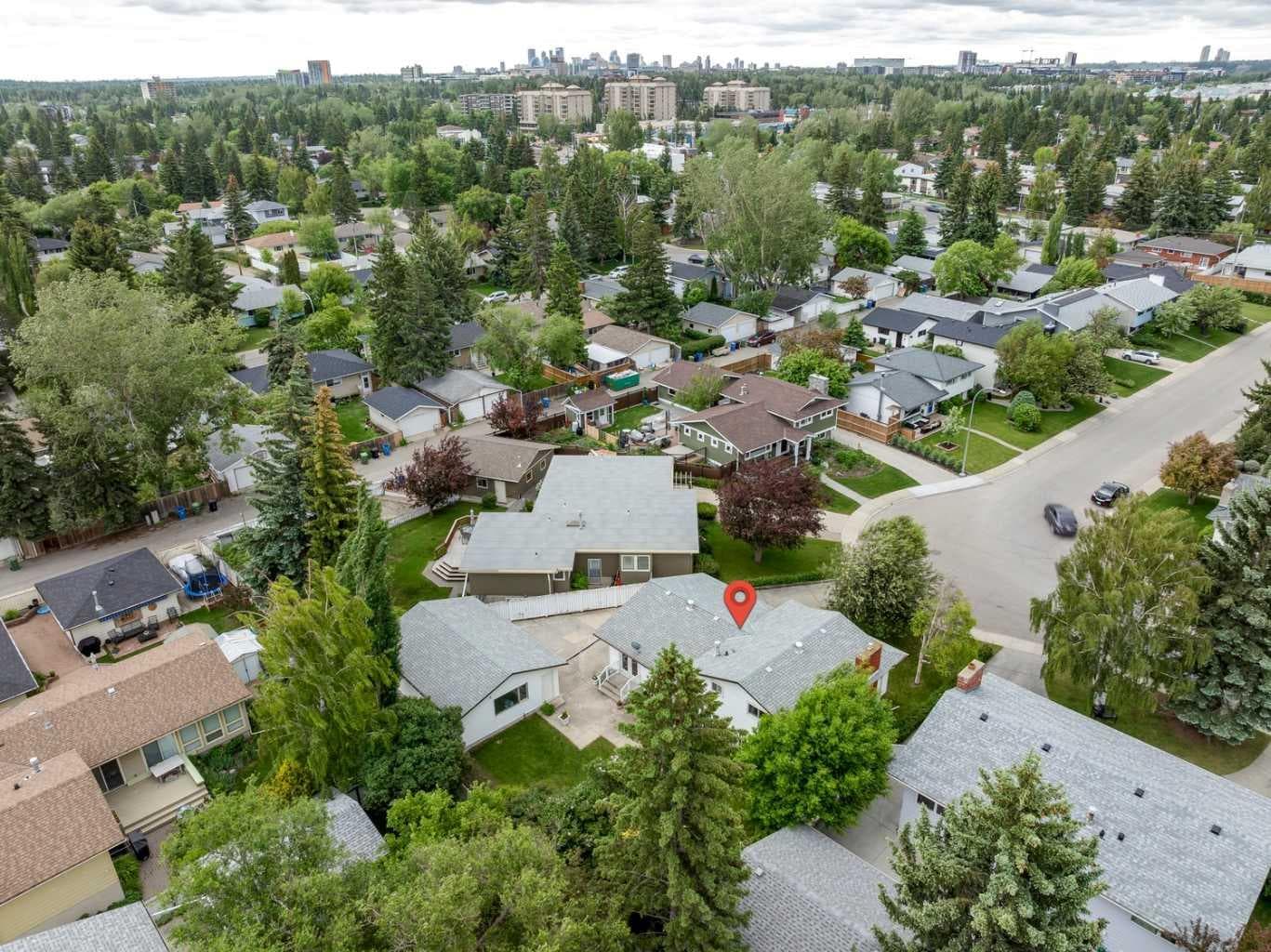 5036 Vallance Crescent NW
