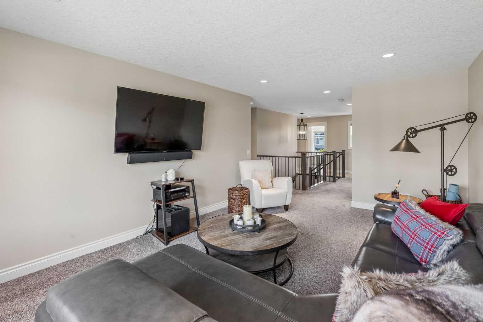 1104 Bayside Drive SW