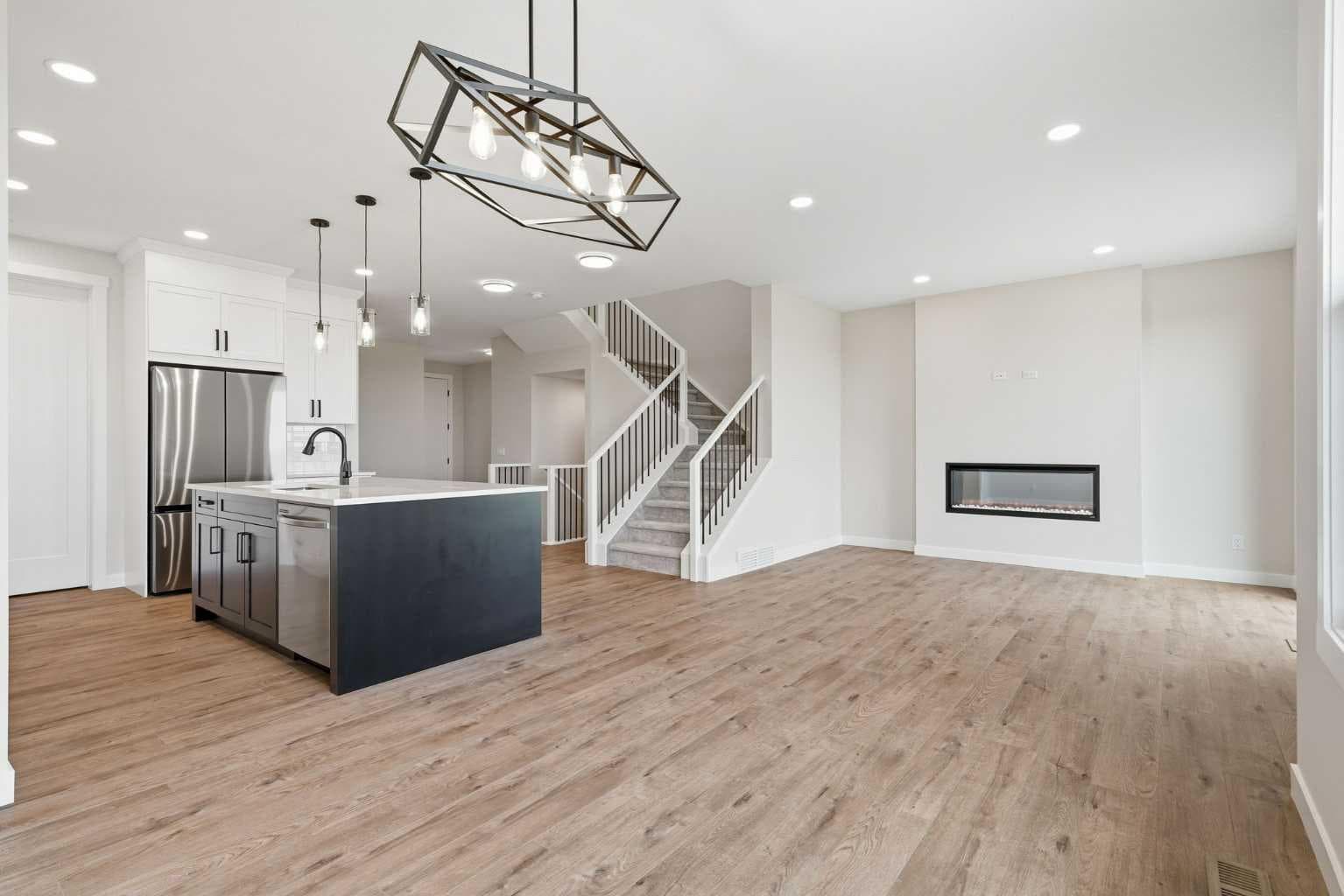 454 Kinniburgh Loop 