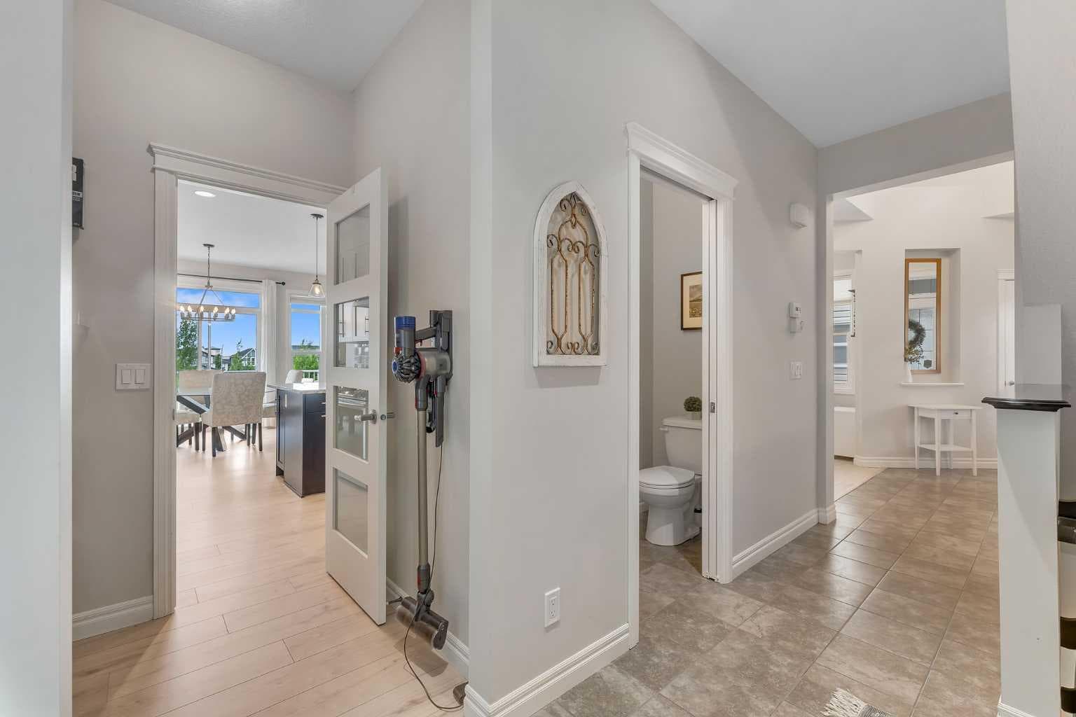 347 Hillcrest Heights SW