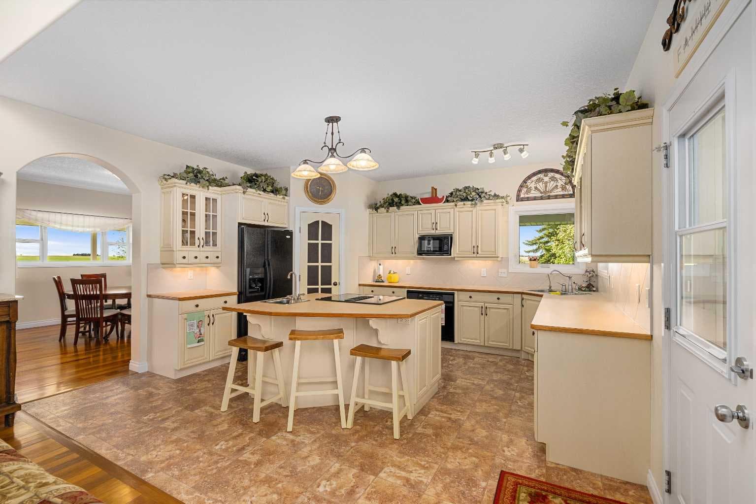263082 Range Road 13  