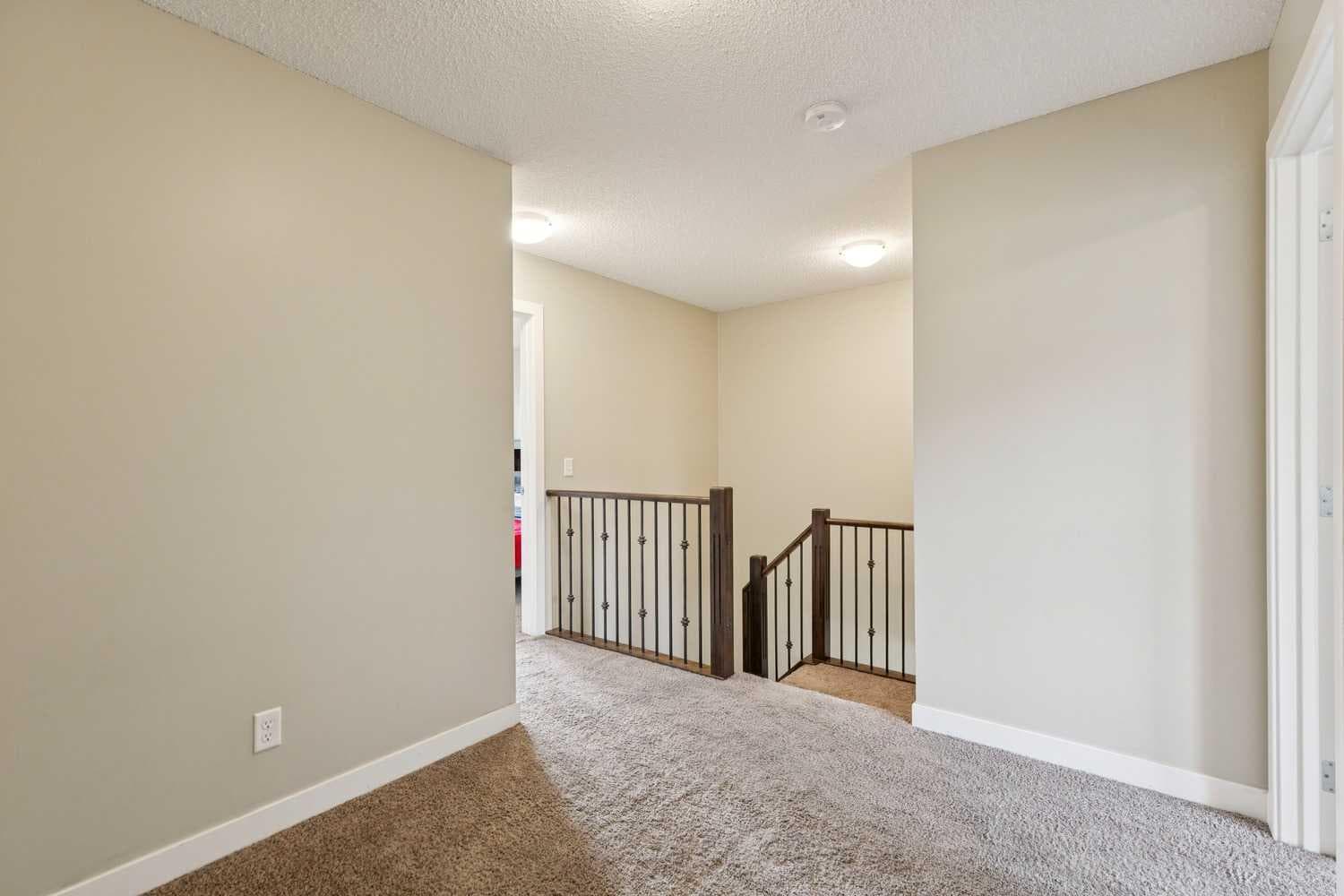 55 Panatella Road NW