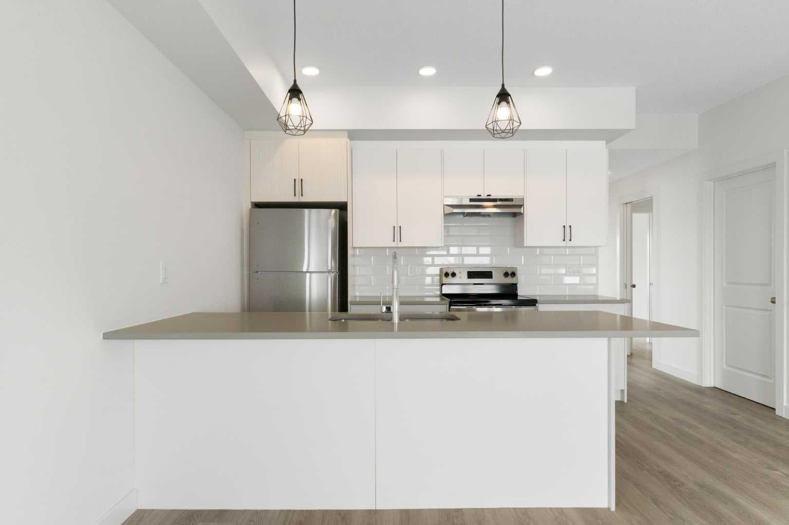 1303, 24 Rivercrest Drive 