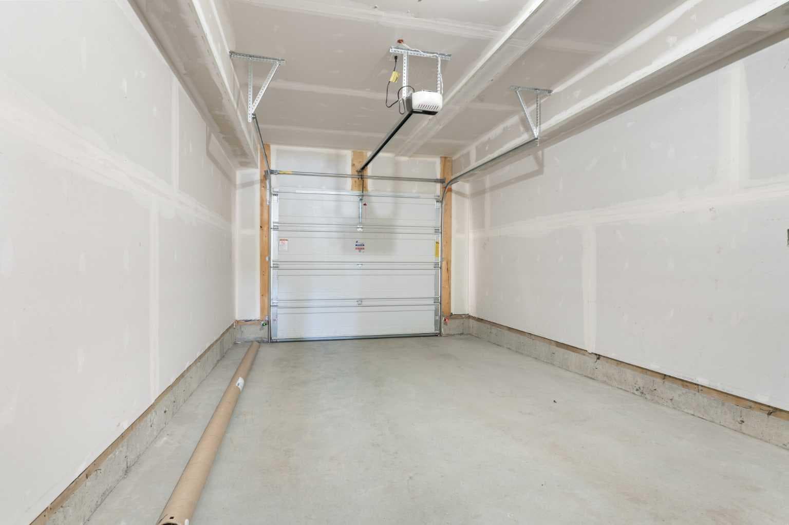 1303, 24 Rivercrest Drive 
