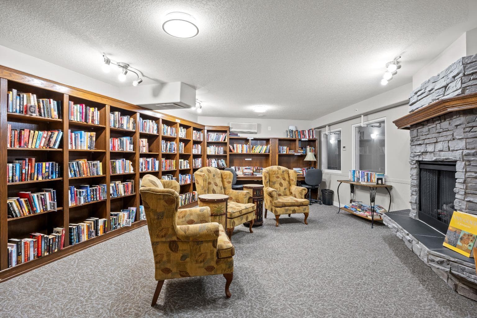 325, 5000 Somervale Court SW
