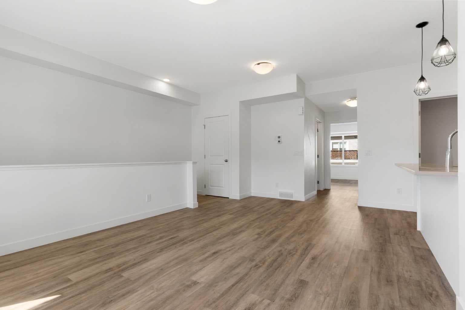 1804, 24 Rivercrest Drive 