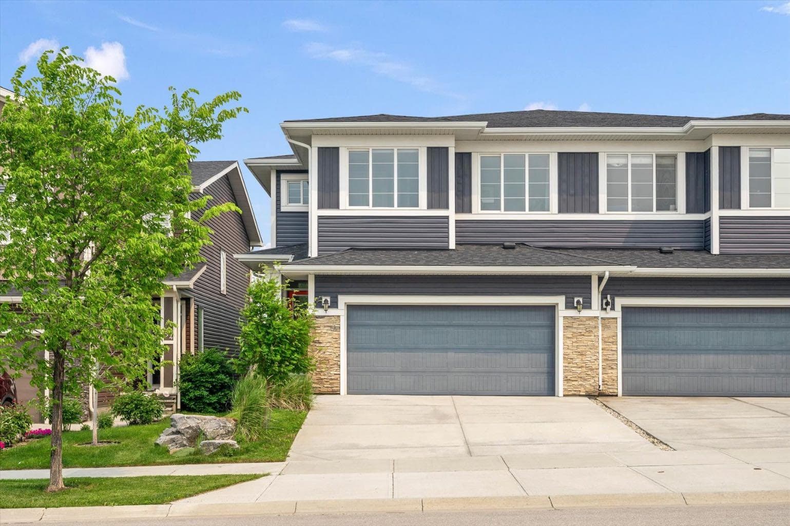 58 Crestbrook Drive SW