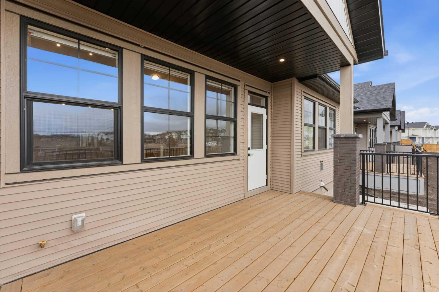 1500, 15 Coopersfield Link 