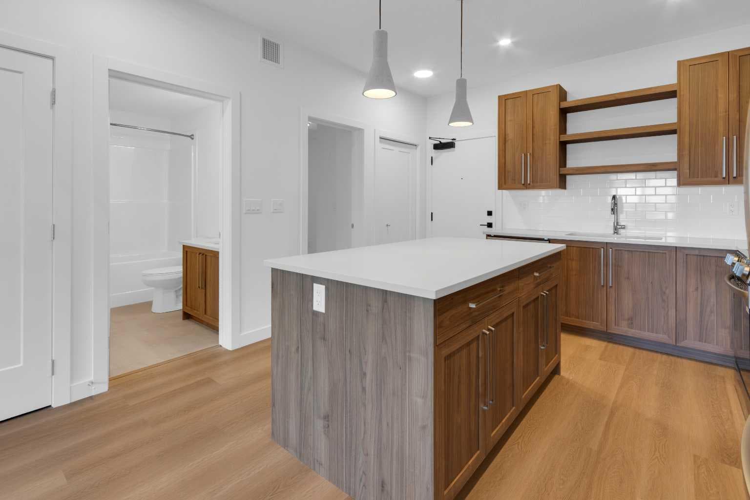 1204, 520 Reynolds Avenue SW