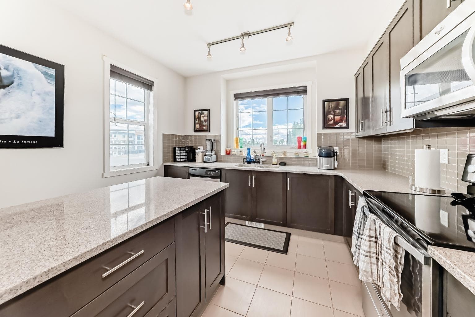 6 Nolan Hill Gate NW