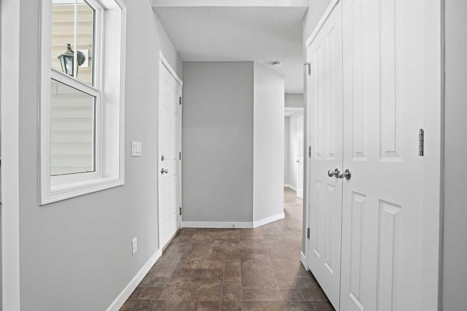 207 Sagewood Drive SW