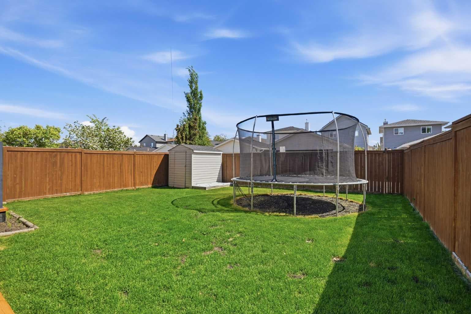 207 Sagewood Drive SW