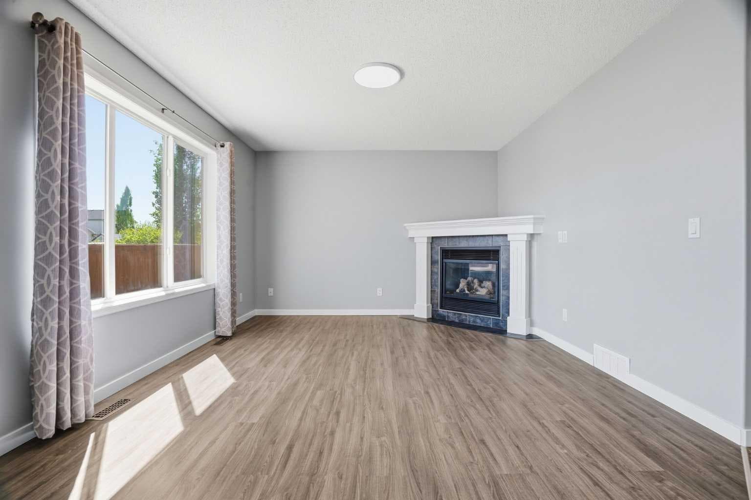 207 Sagewood Drive SW