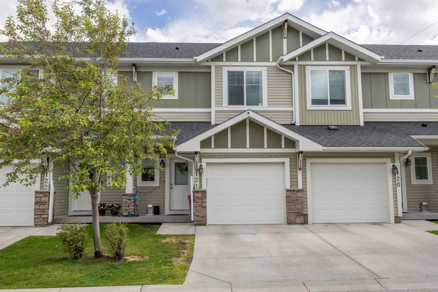 121, 300 Marina Drive 
