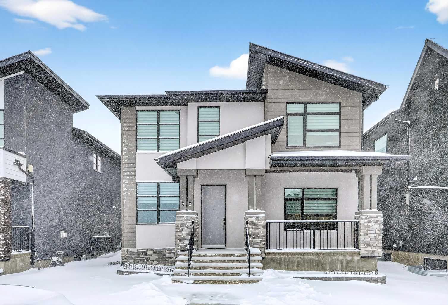 95 Rock Lake View NW