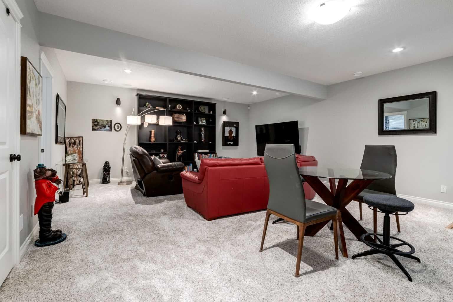 237 Aspenmere Circle 